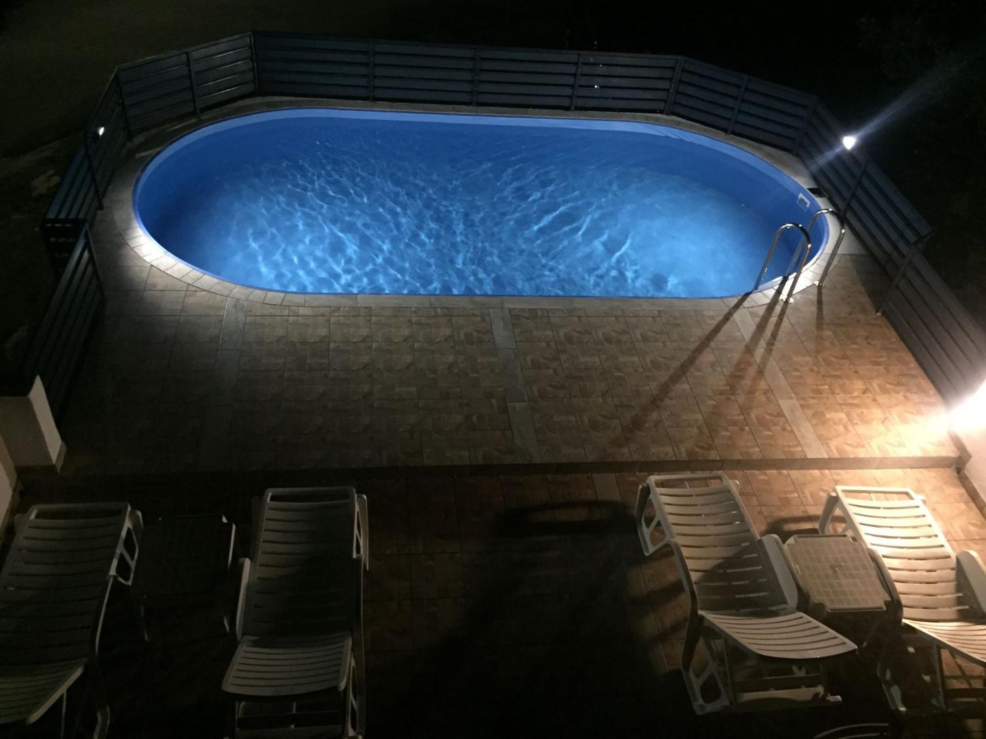 שמריקה Studio Apartments Mt מראה חיצוני תמונה