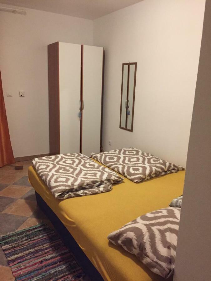 שמריקה Studio Apartments Mt מראה חיצוני תמונה
