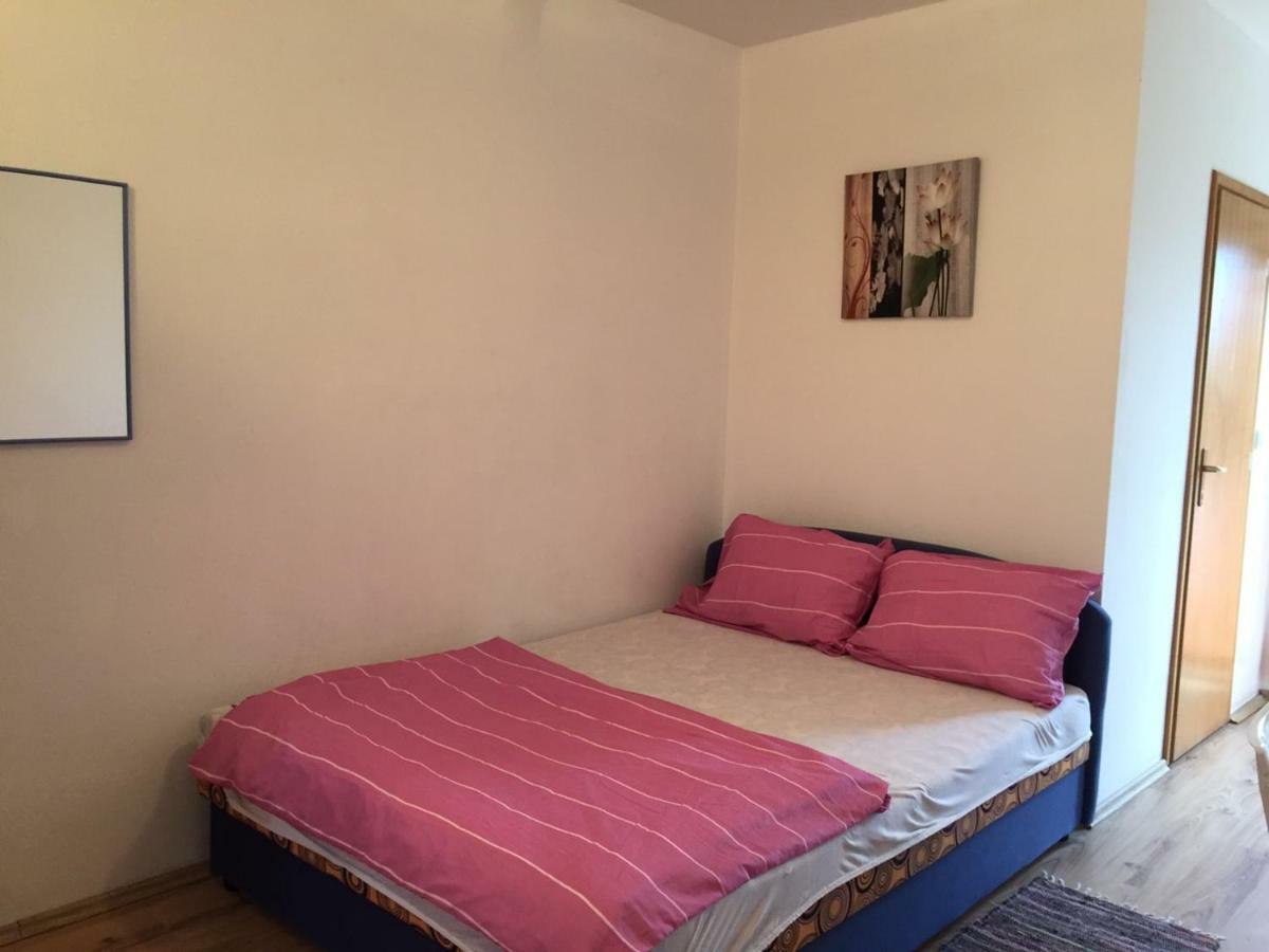 שמריקה Studio Apartments Mt מראה חיצוני תמונה