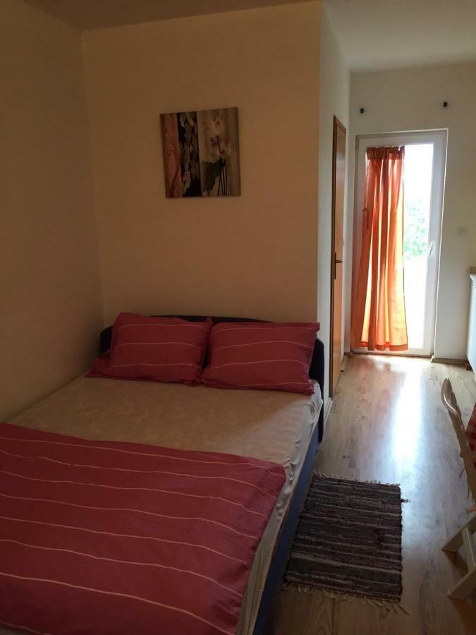 שמריקה Studio Apartments Mt מראה חיצוני תמונה